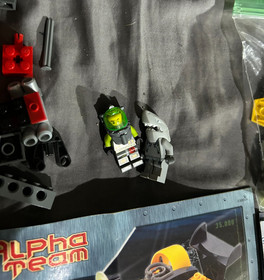 Incomplete Lego Alpha Team/ Atlantis lot (4794, 4792, 6772, 8060, 30042)