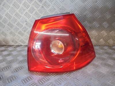 VOLKSWAGEN GOLF 2005 2.0 SDI MK5 5DR DRIVERS SIDE REAR LIGHT 1K6945096E