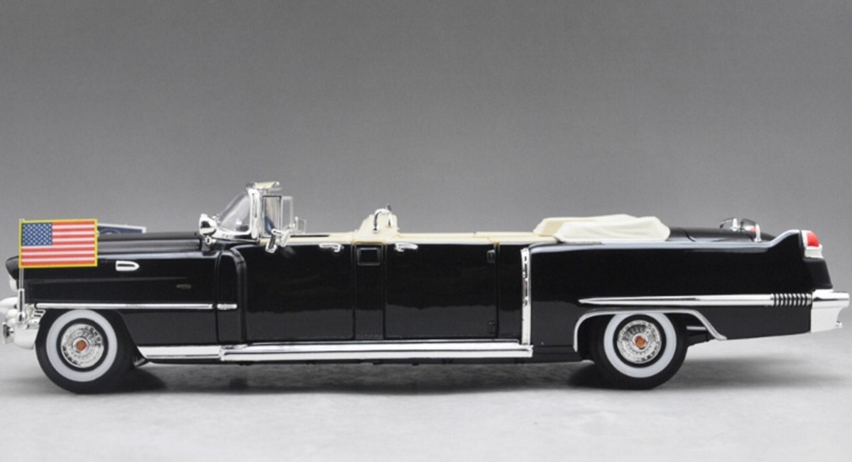 自動車 1956 Cadillac Presidential Parade Car 1956 Cadillac Presidential Parade Car | Classic Car Services