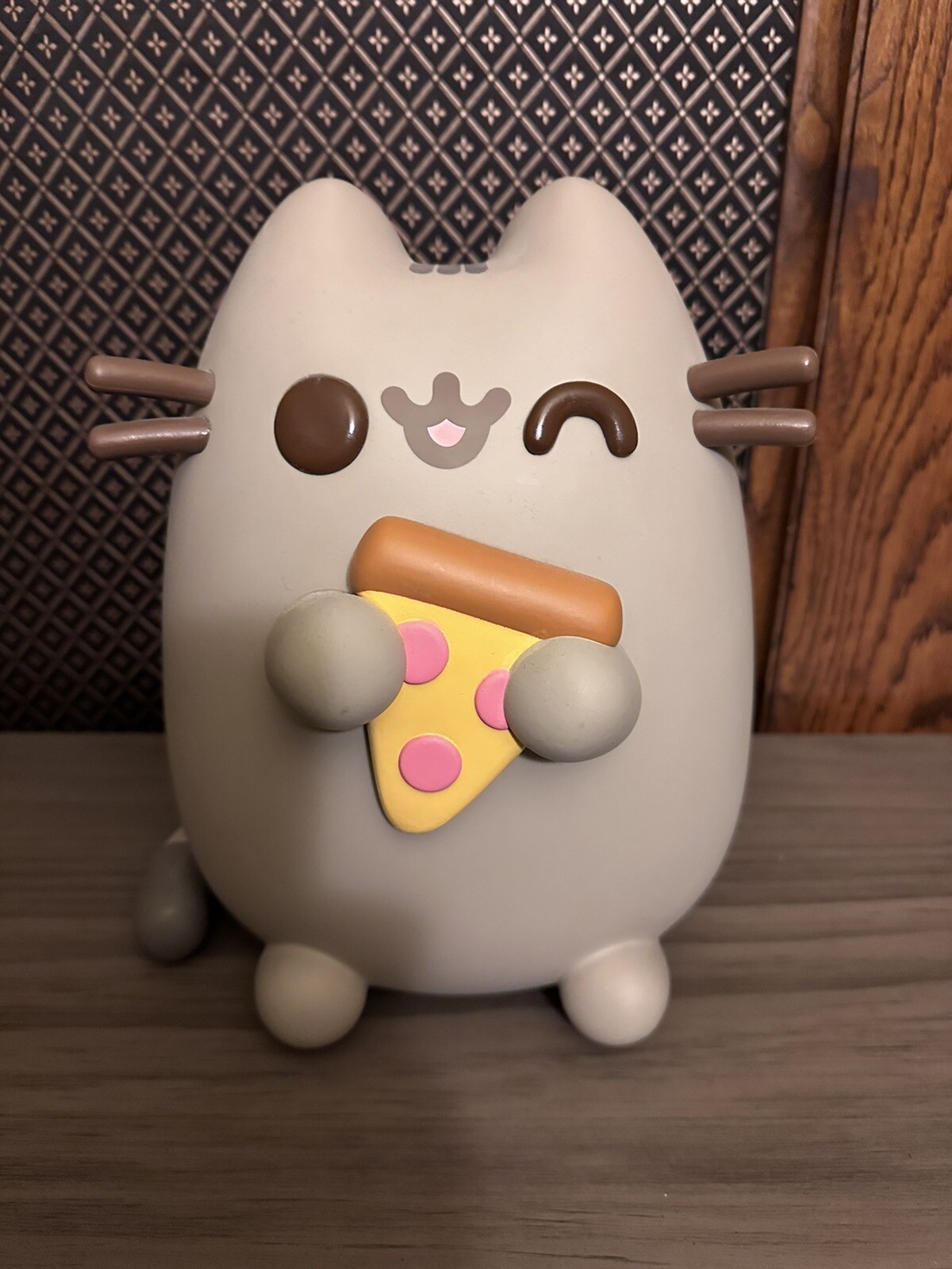 Funko Pop! Vinilo Jumbo 10&Quot;: Pusheen - Pusheen Con Pizza (10 Pulgadas) - Objetivo (T)