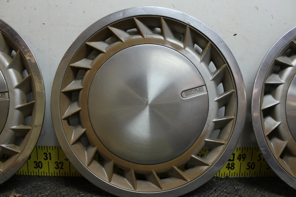Juego de 4 tapacubos de 14" cubiertas de rueda OEM 464 1988-90 Plymouth Acclaim Voyager (2326 Foto 4 de 4