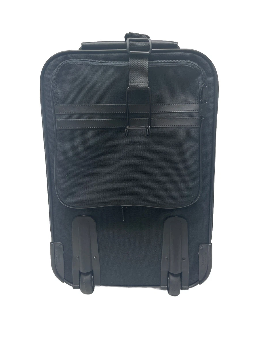 Preços baixos em Travelpro Preto Tamanho 19