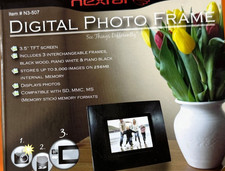 Nextar 3.5" TFT Digital Photo Frame N3-507, Photo Display w/3 frames SD/MMC/MS