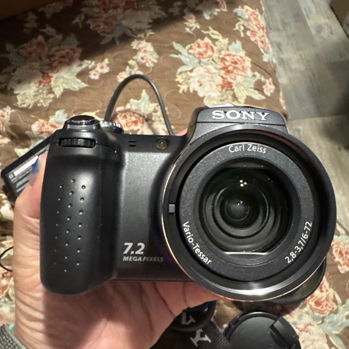 SONY DSC-H5 本体＋TELE WIDEレンズ付 完動品 Amazon.com : Sony Cybershot DSC-H5 7.2MP Digital Camera with 12x