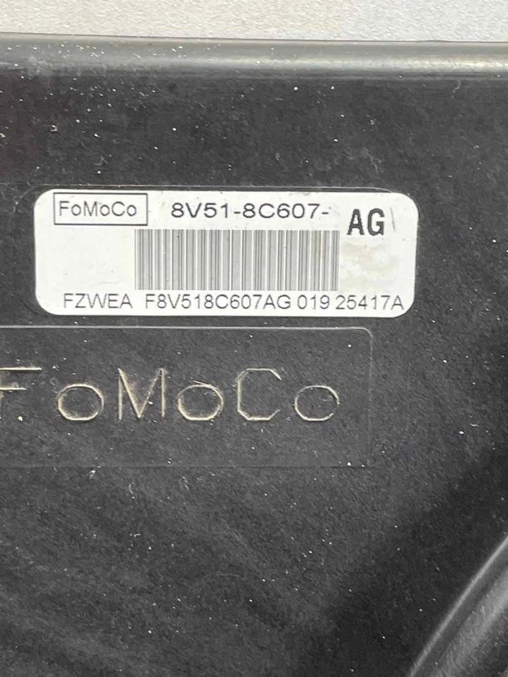 Conjunto de ventilador de motor de refrigeración 8v518c607-ag 1 pestaña roto para Ford Fiesta 2011-2019 Foto 4 de 4