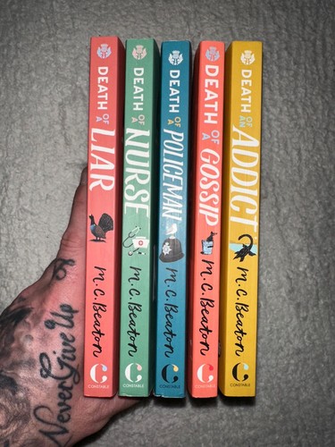 M.C. Beaton Book Bundle X 5, 6, 7, Hamish Macbeth, Agatha Raisin, Mystery - Imagen 74 de 95