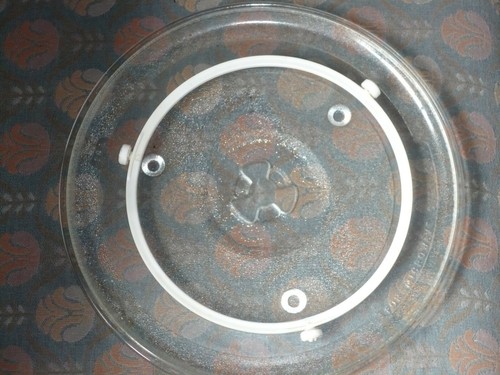 Mikrowellenteller mit Drehkreuz Ø 27 cm