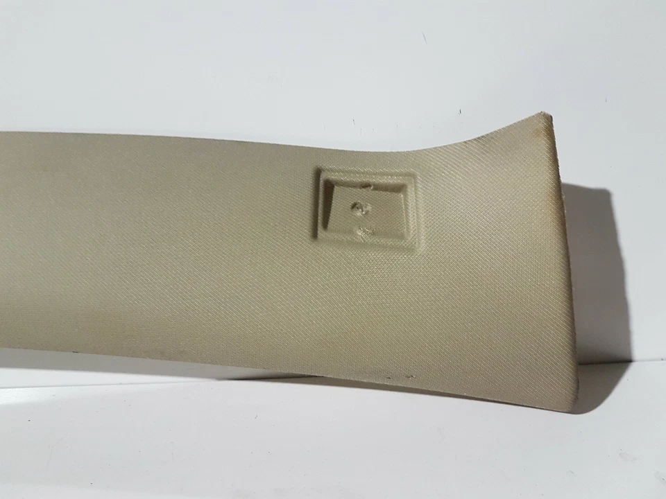 Volvo V70 XC70 S80 2015 pilar delantero derecho moldura 39858051 beige Y285 OEM Foto 2 de 4