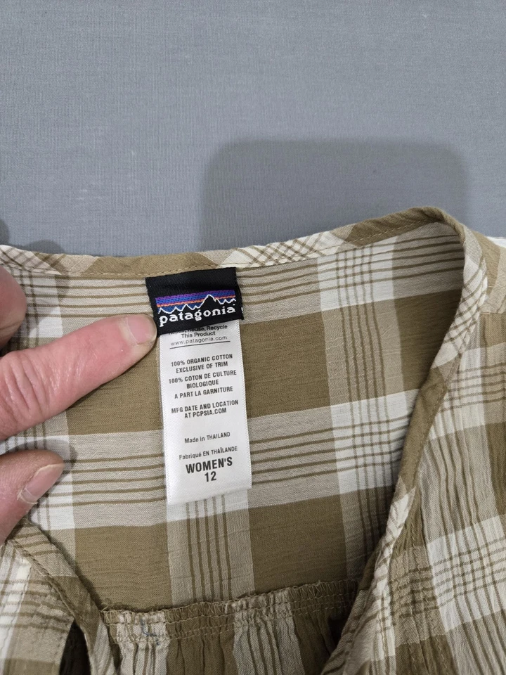 Camisa sin mangas Patagonia para mujer 12 estampado de franela marrón  Foto 2 de 4