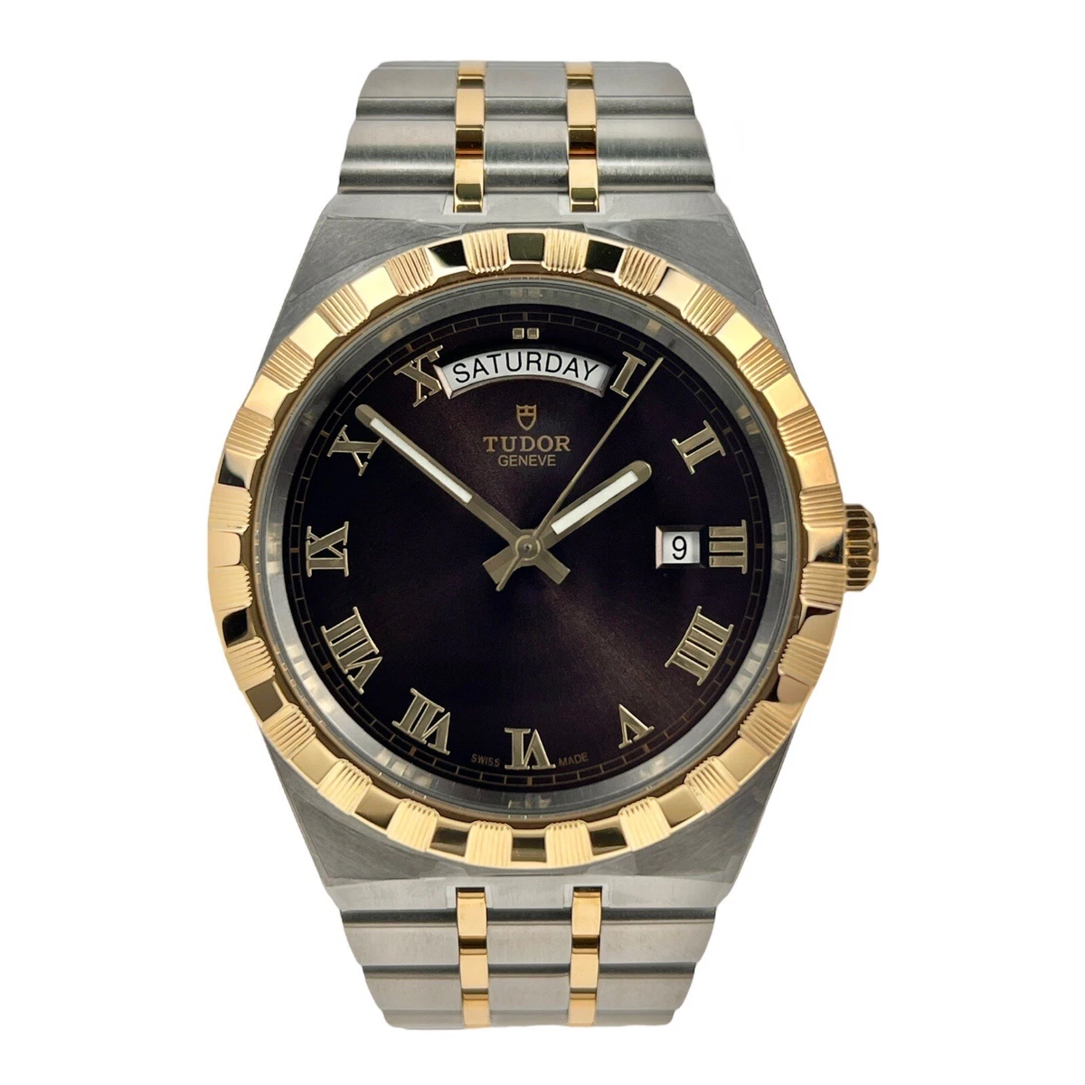 tudor royal 41mm movement