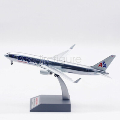 1:200 InFlight200 American Airlines B767-300 N395AN 