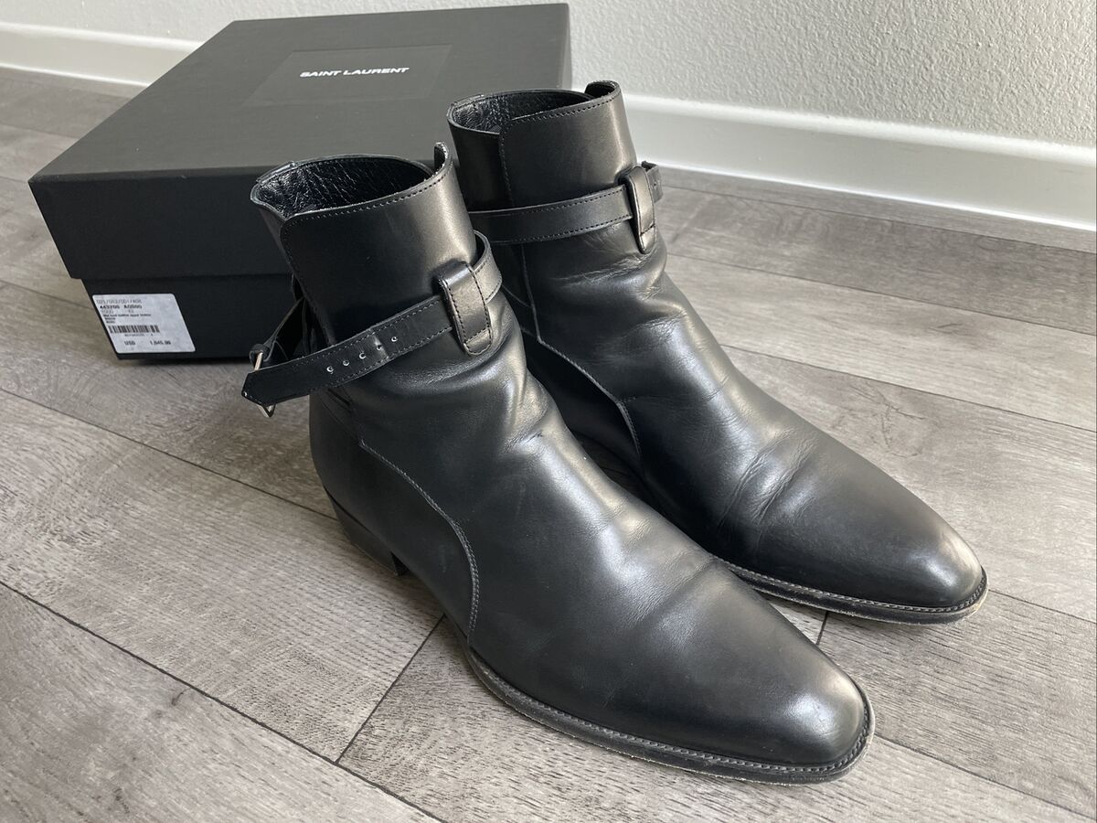 SAINT LAURENT PARIS • Men's • Wyatt Jodhpur Boots in Smooth SAINT LAURENT PARIS • Men's • Wyatt Jodhpur Boots in Smooth