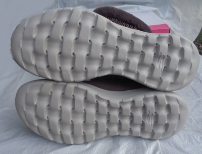 9 New Skechers On the GO Joy Snow Bunny 