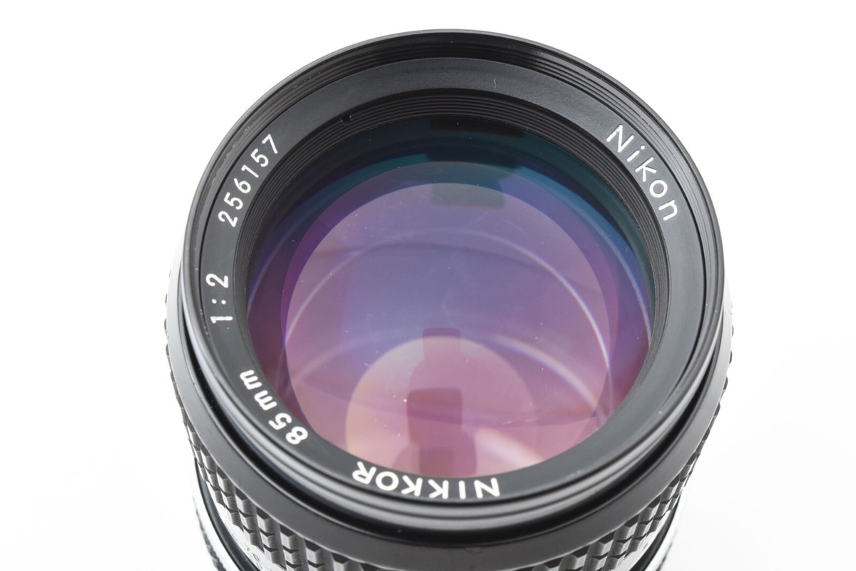 Nikon Ai Nikkor 85mm f/2 Portrait Manual Focus Lens Nikon Ai Nikkor 85mm f/2 Portrait Manual Focus Lens