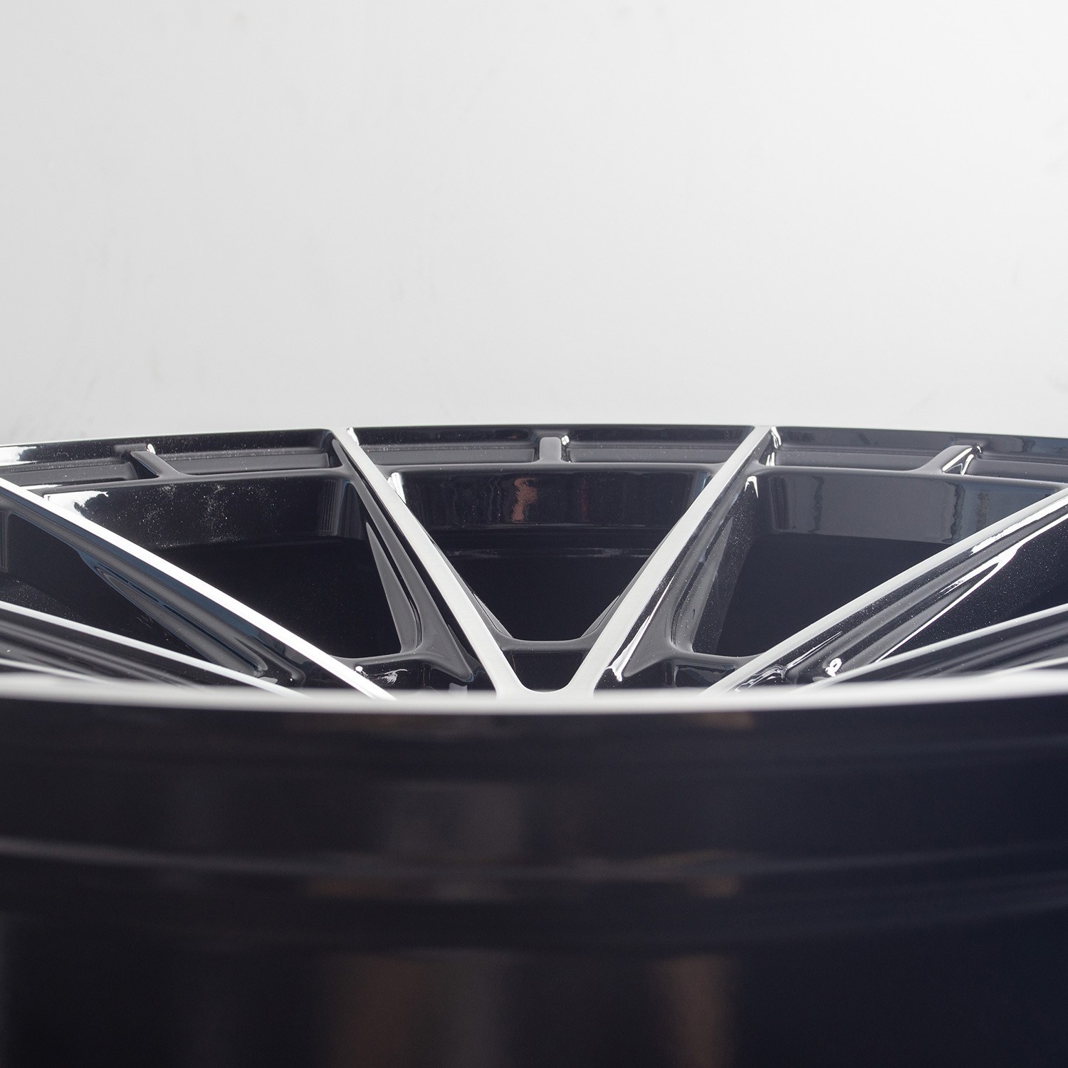 Maserati 4200 GT 2002-2006 Wheel Black
