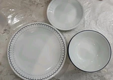 Correlle Vitrelle Caspian, 18 Piece Dinnerware Set, Service For 6