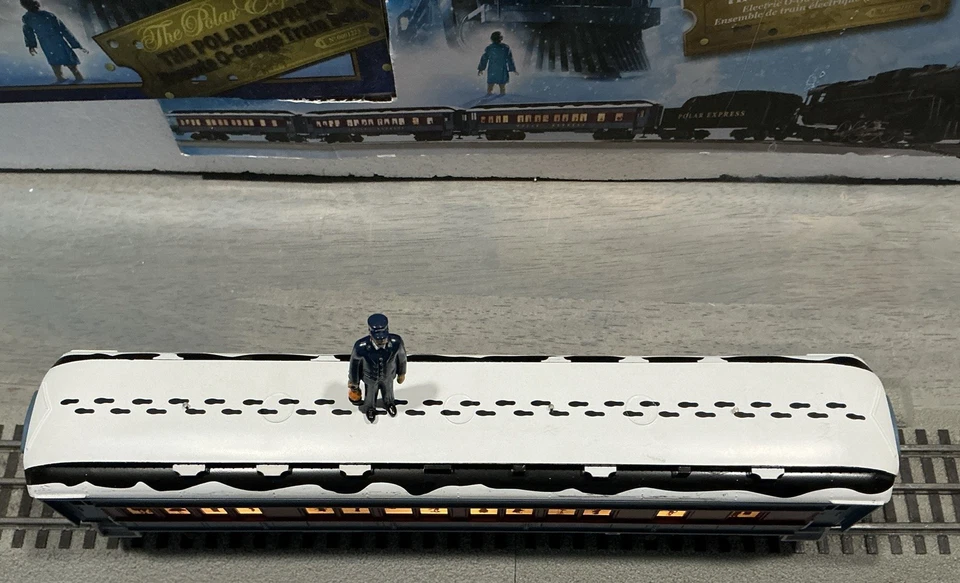 Lionel O ScalePolar Express Puppet  Marionette Passenger Car w/movie Character ￼ - Image 4 of 4
