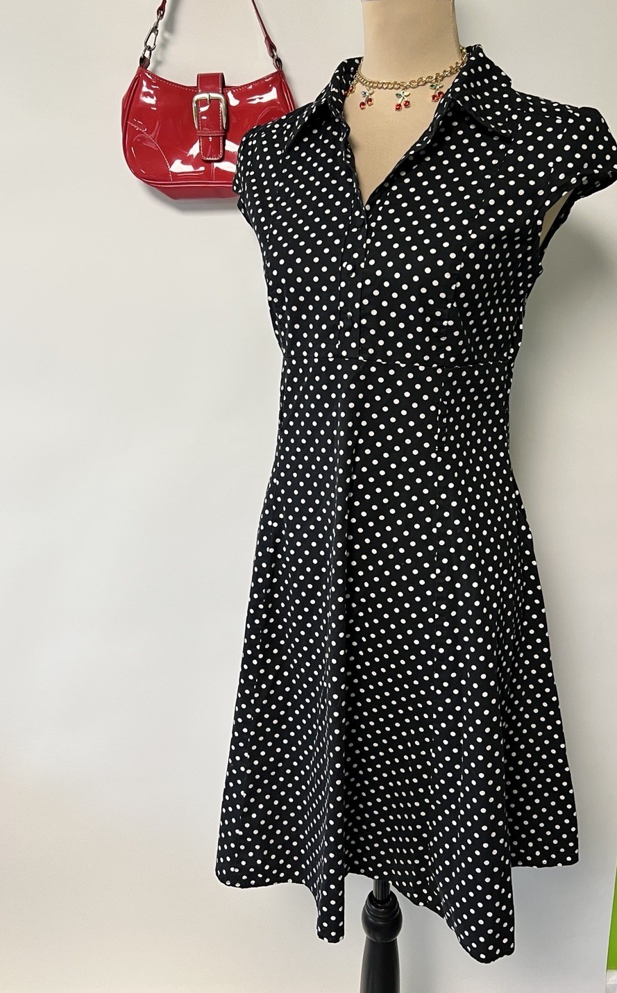 Y2K Black White Polka Dot Pinup Dress Fit & Flare Large Cap Sleeve Rockabilly