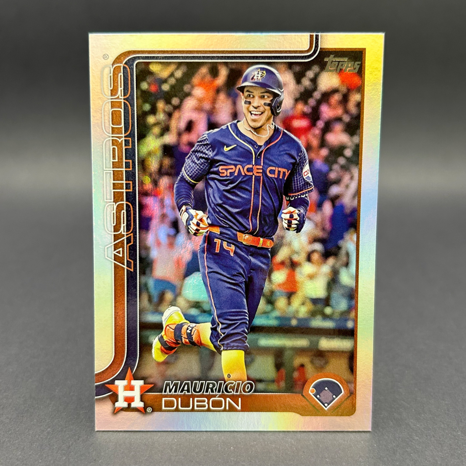 Mauricio Dubon 2025 Topps Series 1 Rainbow Foil #222 Houston Astros