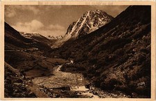 CPA Les Pyrénées L'Ariege en aval de lHospitalet-Le Roc de Carroux (415143)