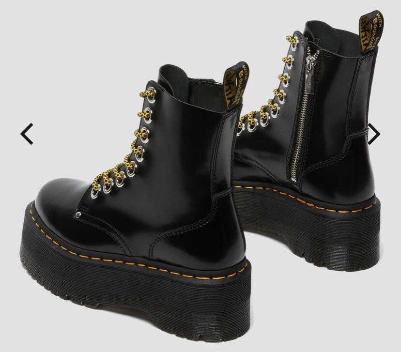 [Dr.Martens] Jayden Farin de Distrest llic 送料込 Jadon Boot Leather Faux Fur Lined Platforms in Black | Dr