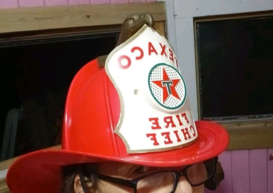 Casco de bombero jefe de bomberos Texaco de juguete vintage con micrófono años 60 Foto 2 de 4