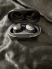 Jlabs Earbuds Wireless Self Charging Case Air Pro 2 Model