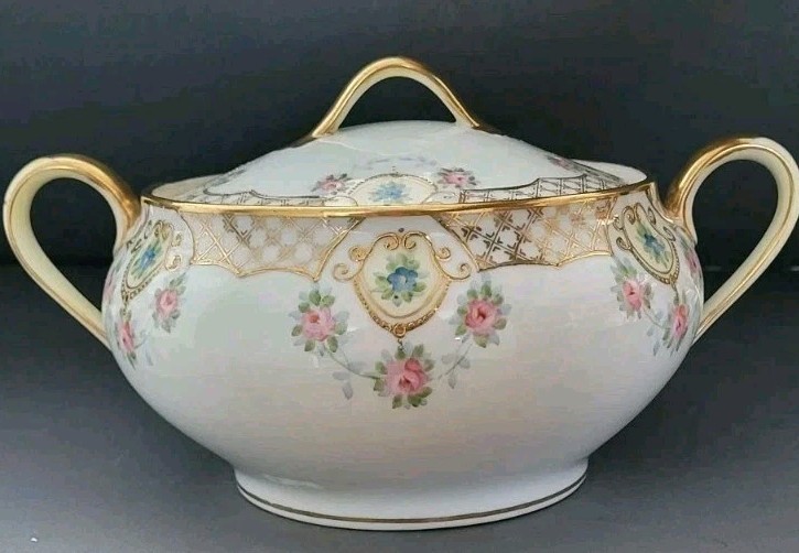 Antique Hand Painted Nippon Moirage Beaded Gilt Bowl With Handles & Lid.