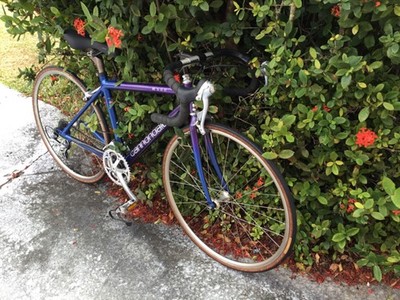 Vintage 1995 Cannondale R500 Roadbike 42cm 650C Tires shimano Rsx