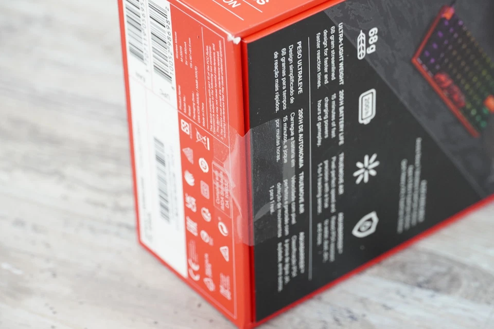 SteelSeries Aerox 3 Wireless Gaming Mouse FAZE Clan Edition - Brand New - Image 4 of 4