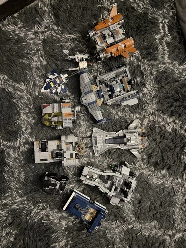 LEGO Star Wars Lot Multiple Sets No Mini-figures