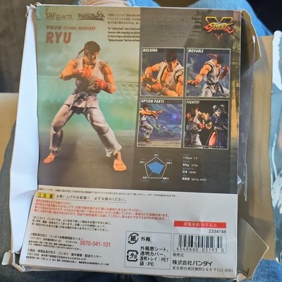 First Release Bandai SH Street Fighter V Ryu Figure No. 01 Capcom ***damaged box