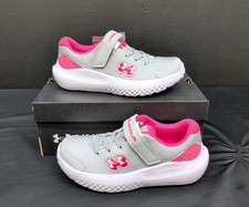 Under Armour GPS Surge 4AC Patches Girls Running Shoes US 1Y Gray Pink White