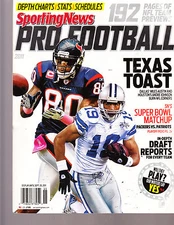 SPORTING NEWS,  2011 PRO FOOTBALL, ( TEXAS TOAST )
