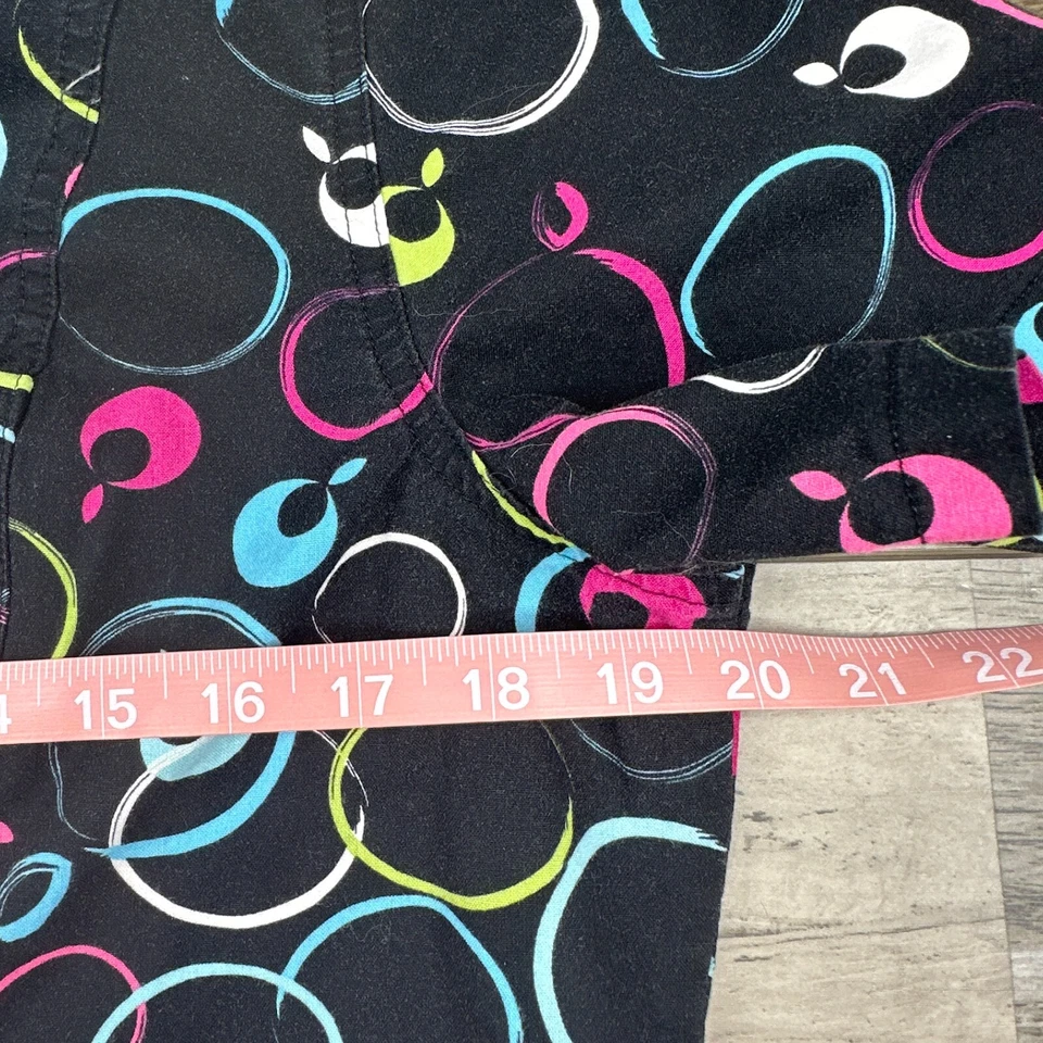 Blusa Médica Para Mujer M Peaches Deportiva Círculos Negros Enfermera Médica Foto 3 de 4