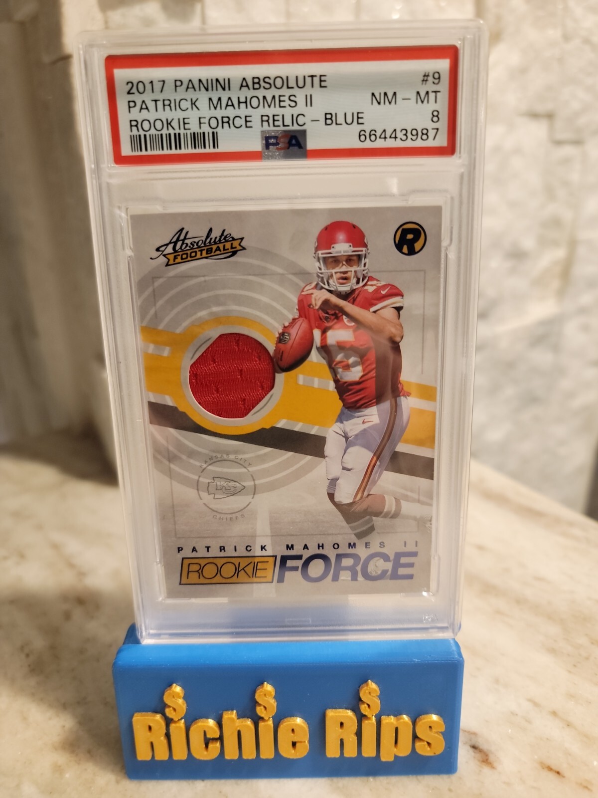 Patrick Mahomes Panini Absolute Rookie Force Relic #9 Blue