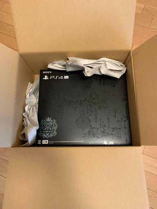 Sony PS4 PlayStation 4 Pro 1TB CUH7200B console Used Jet Black Japanese Used