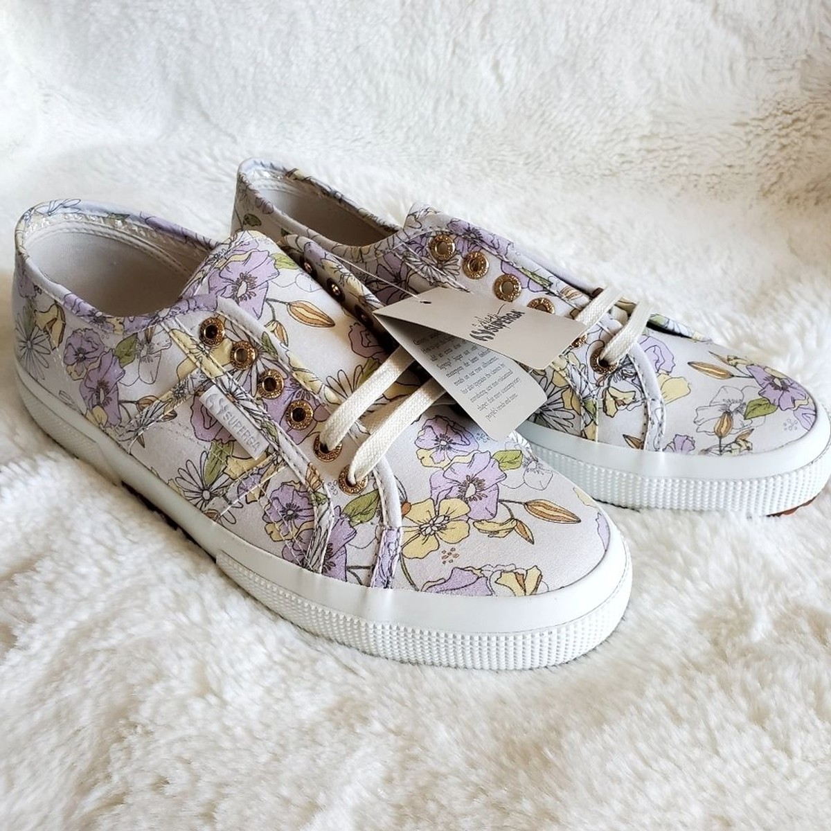 Superga 2750 Floral Print Canvas Sneakers – Vulcanized Rubber Sole, Cotton Upper, Botanical Design