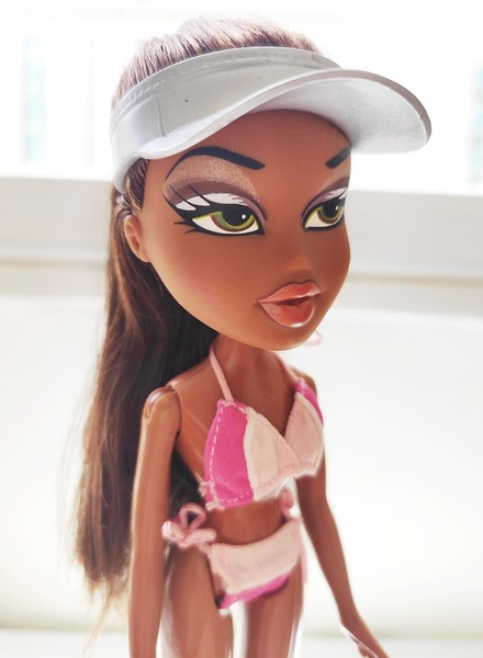 Bratz 2002 Beach Party Sasha 1st release, MGA Fashion Doll (Used)