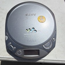 Sony Walkman D-F20 FM/AM Radio CD Player Gray LCD Display Memory Preset