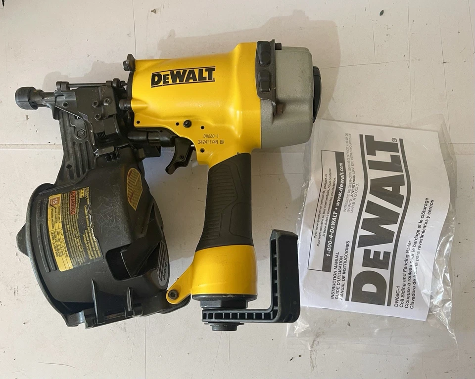 DEWALT-Siding & Fencing Nailer-USED-Pneumatic 15-Degree Coil Nailer - Image 2 of 4