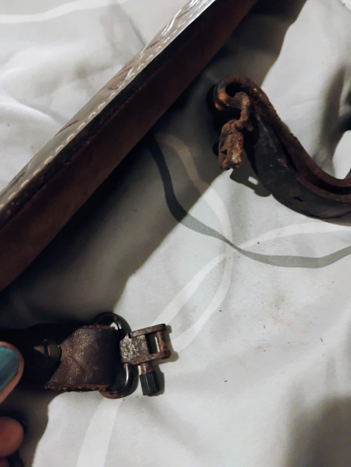 Hunter 复古范围和步枪皮革吊带 — 第 4/4 张图片