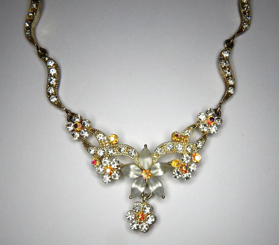 Formal Flower Necklace Crystal & Opalite in Silver Mint Estate Missing 1 Crystal - Image 3 of 4