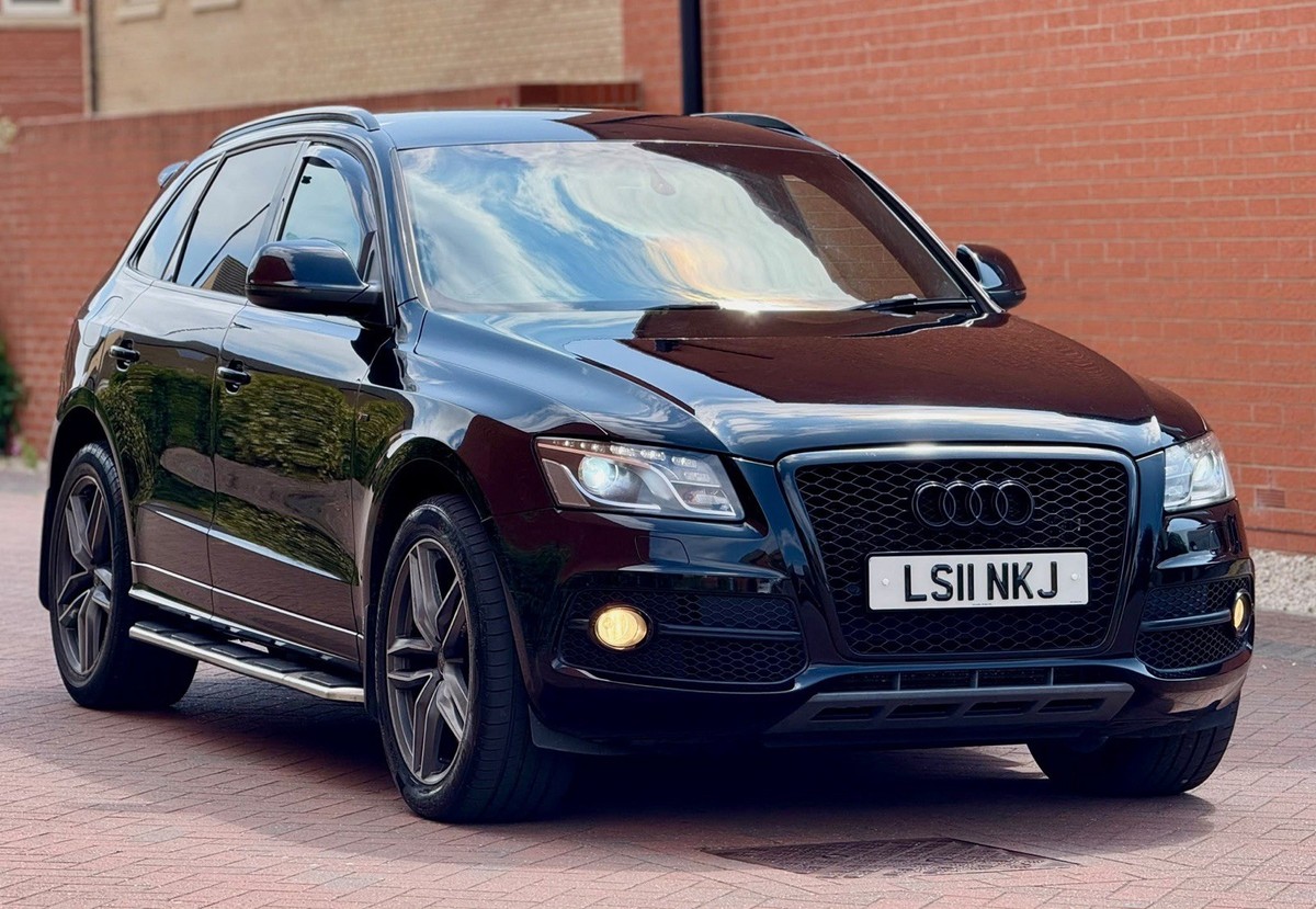 Audi Q5 S-line Quattro 2.0 170 Bhp Start/stop 6+1 Speed Manual