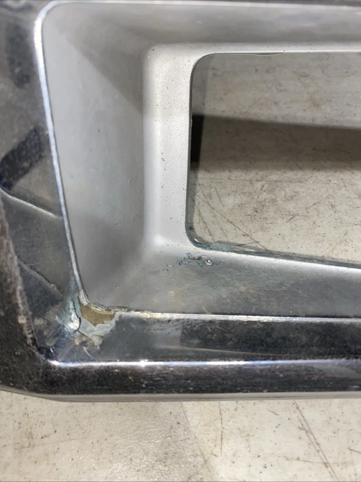 Chevrolet GMC G10 G20 G30 1978-1982 furgoneta LH faro del conductor faro bisel Foto 2 de 4