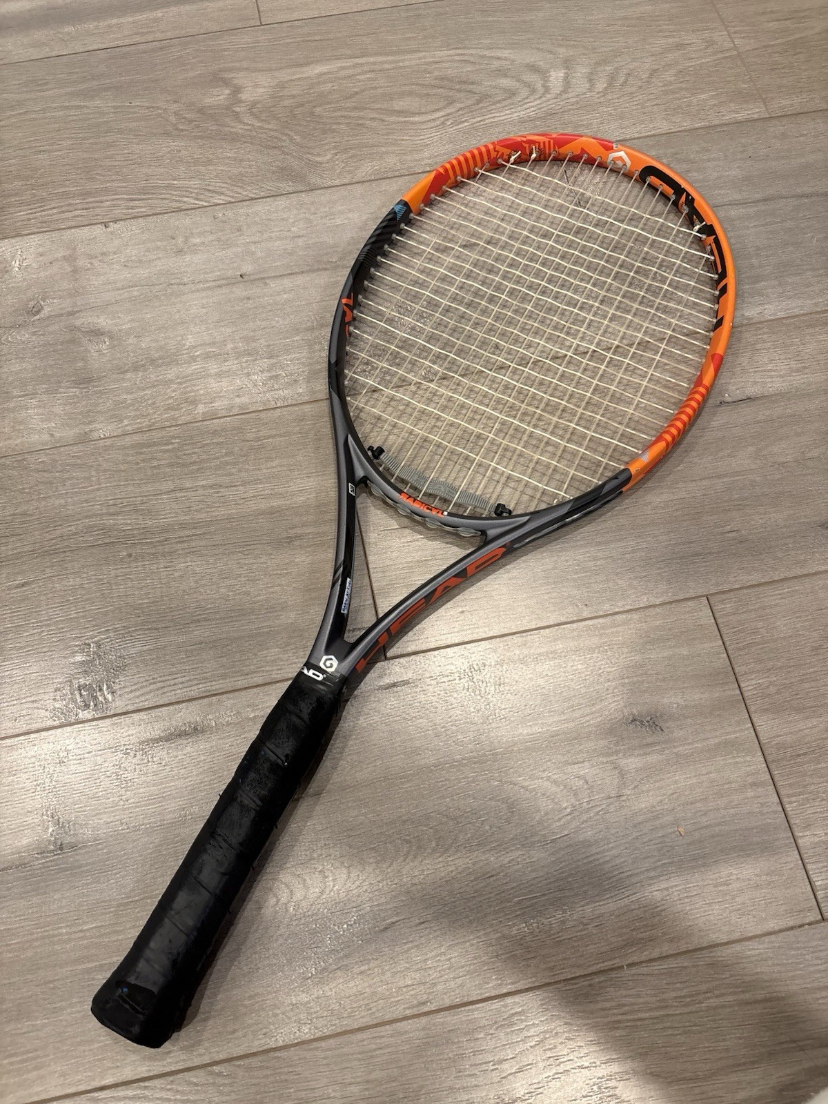 Head Radical S Graphene XT 16x19 Tennis Racquet Grip Size -3 4 3/8 Used
