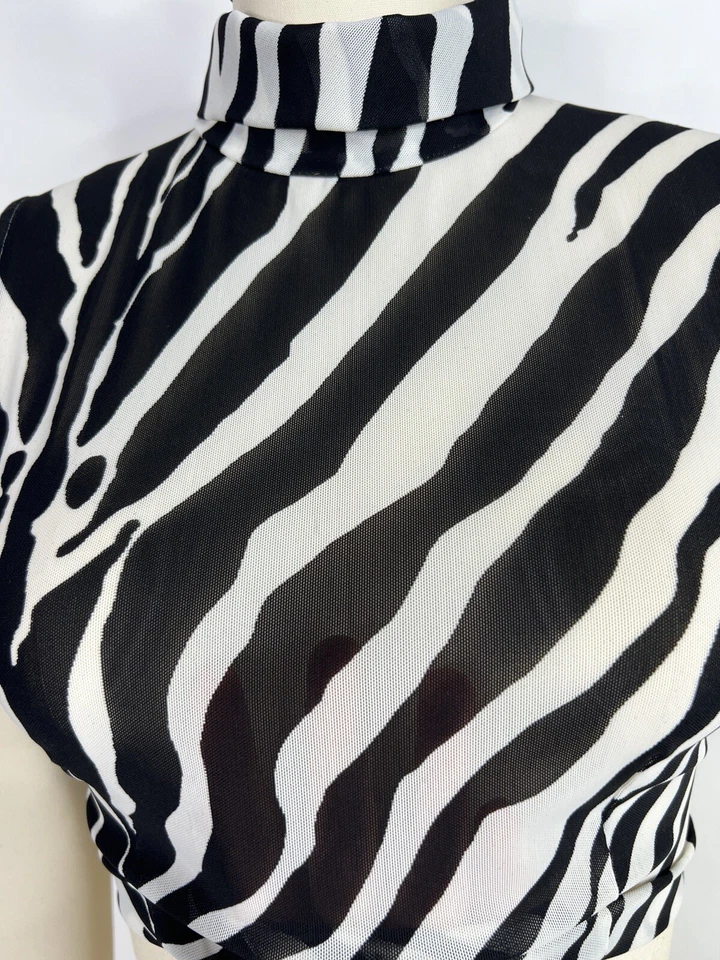 Top corto de nailon con estampado de cebra Dolce & Gabbana 44 L de colección Foto 3 de 4