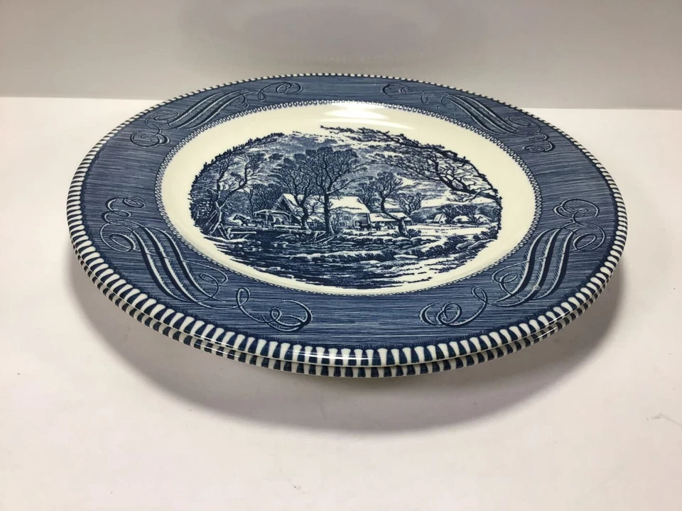 Platos de cena V65 Currier and Ives azules de Royal - Juego de 2 platos de cena azules Foto 4 de 4