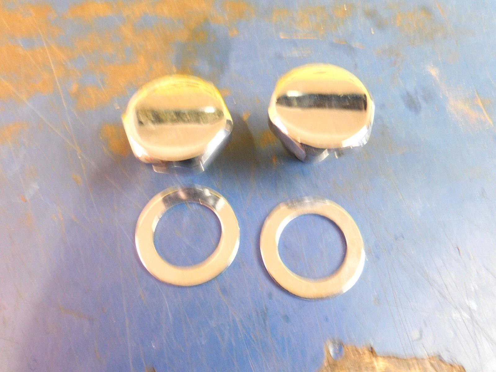 2 CHROME 41MM FORK TUBE TOP CAPS HARLEY FL PANHEAD SHOVELHEAD 196077