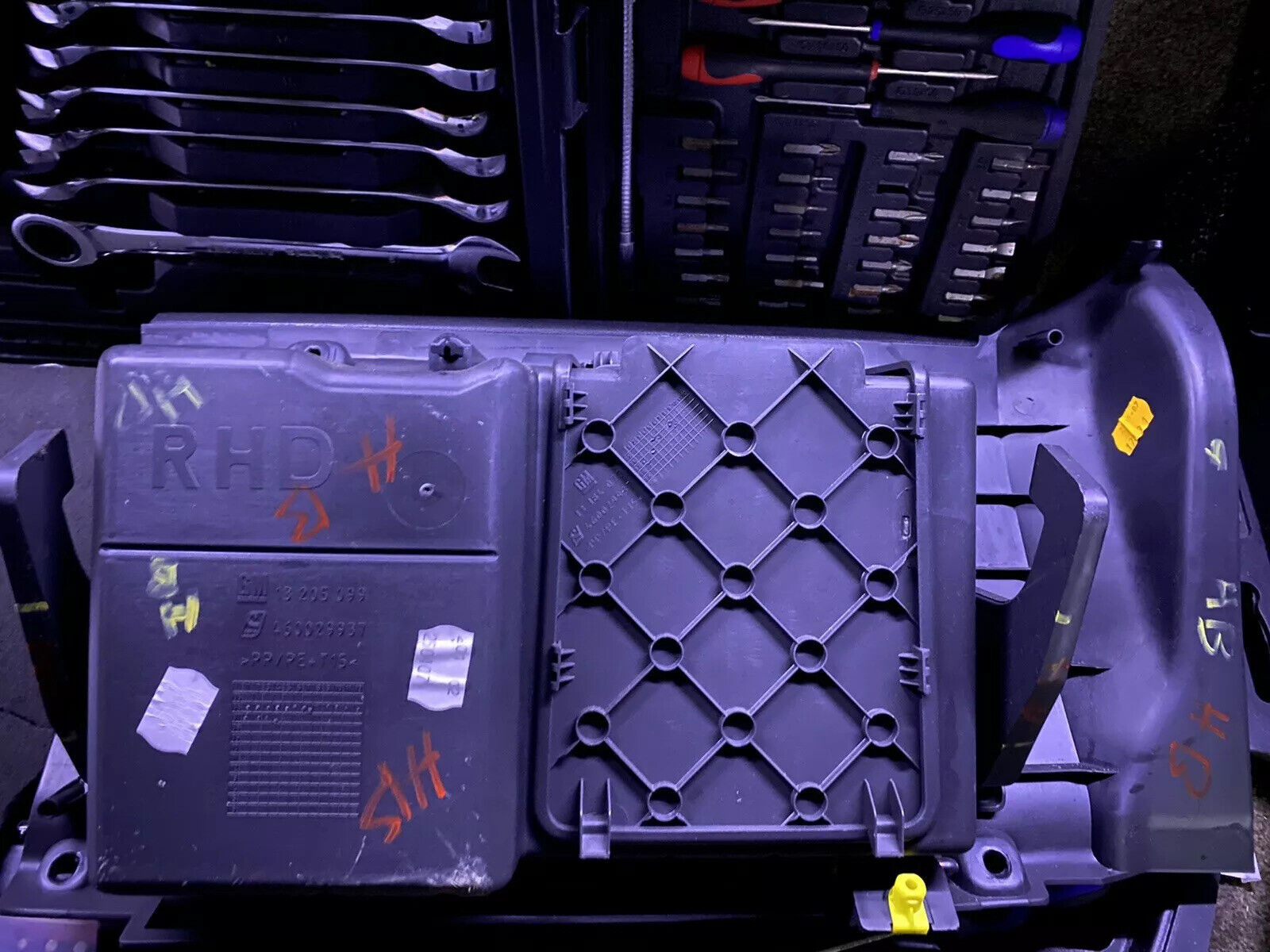 Picture 3 of 4